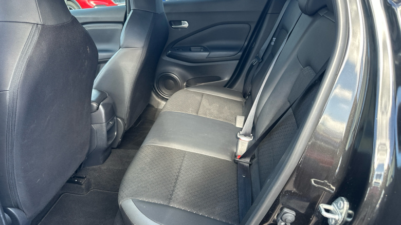 Nissan Juke 1.6 Hybrid N-Connecta 5dr Auto Hybrid Hatchback